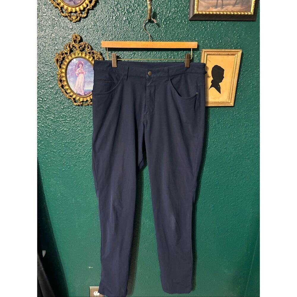 Lululemon Mens ABC Blue Pants Size 32